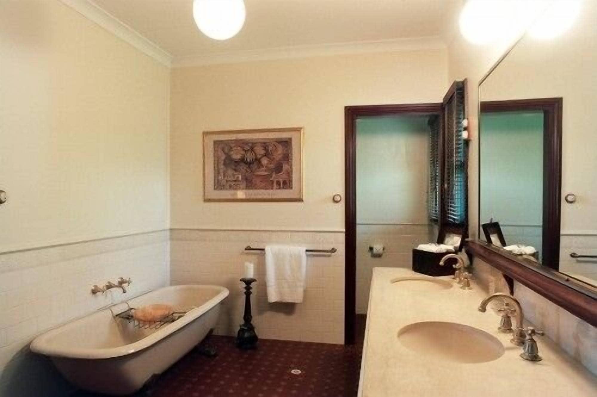Hotel Pinctada Mcalpine House Broome Esterno foto